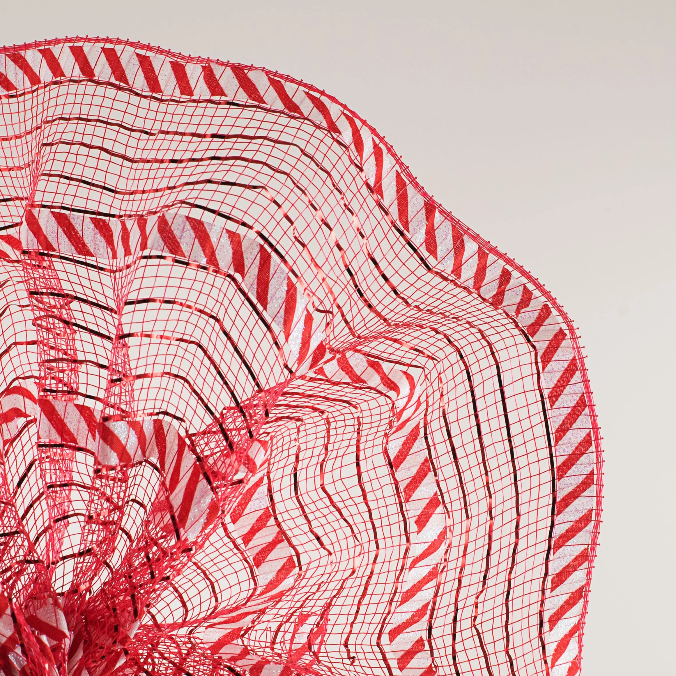 10" Patterned Mesh: Red Metallic & Candy Cane Print
