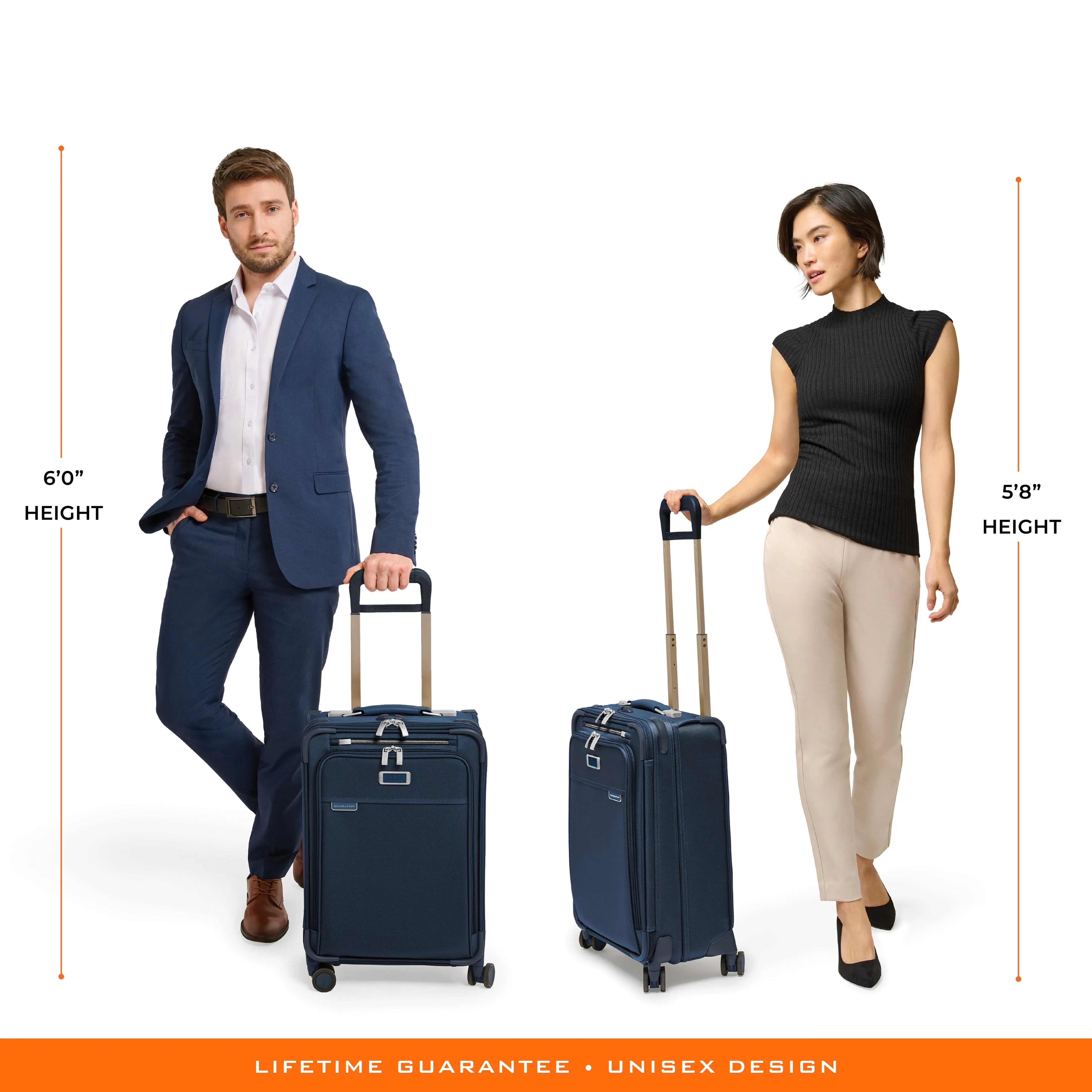 Briggs & Riley Baseline 22" Essential Carry-on Expandable Spinner - Navy