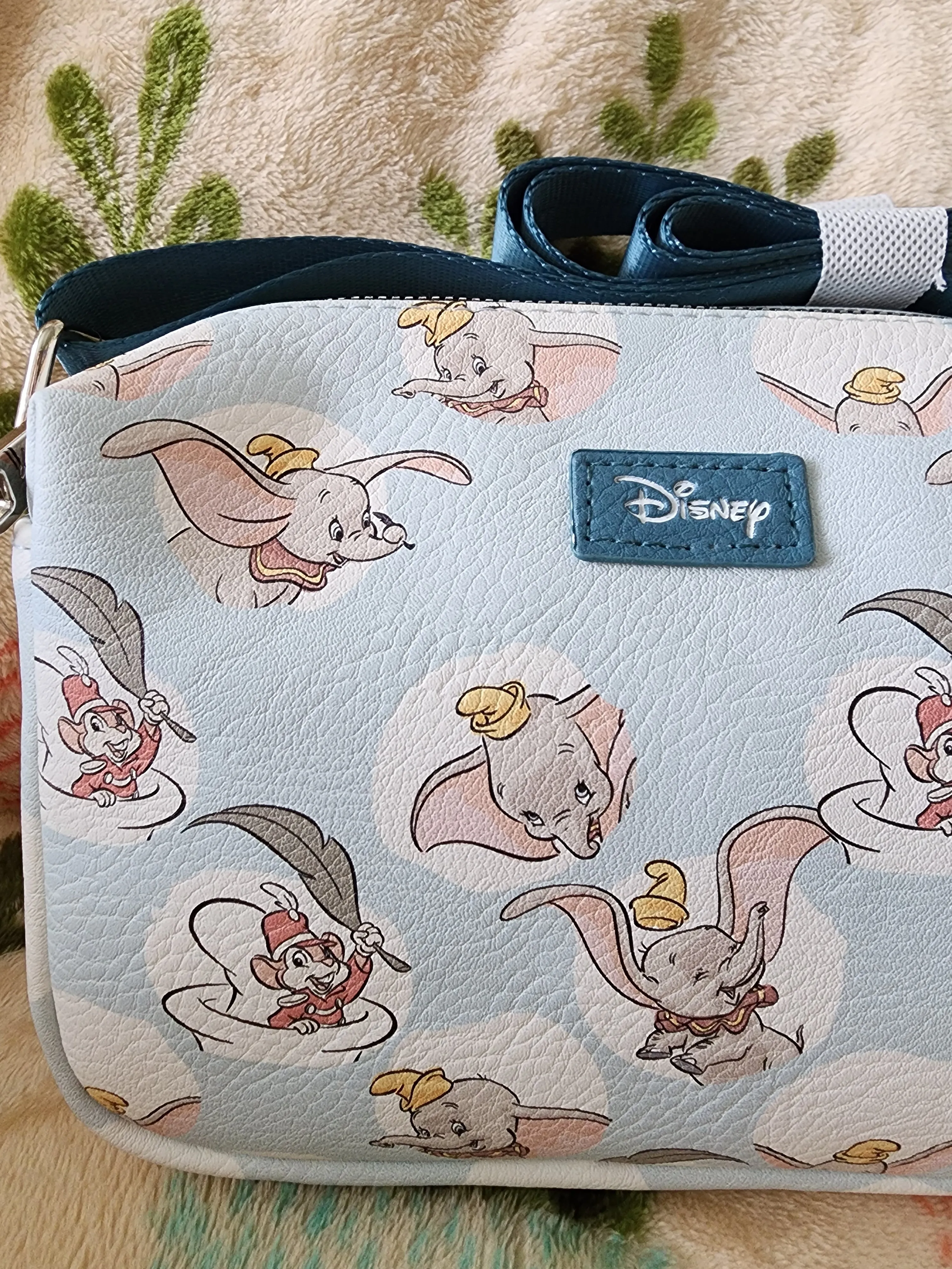 Disney Dumbo Crossbody Bag