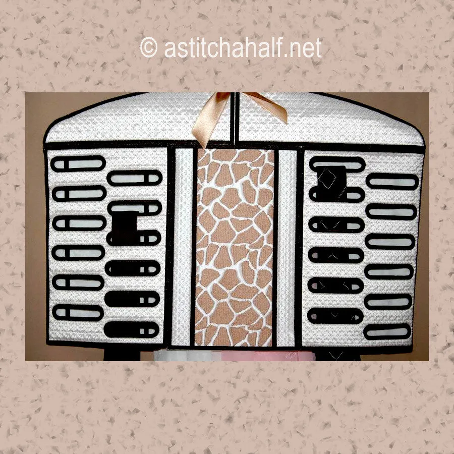 Giraffe Tie Organizer