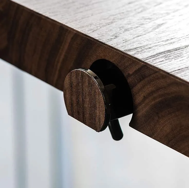 Ikon Drive Expandable Table