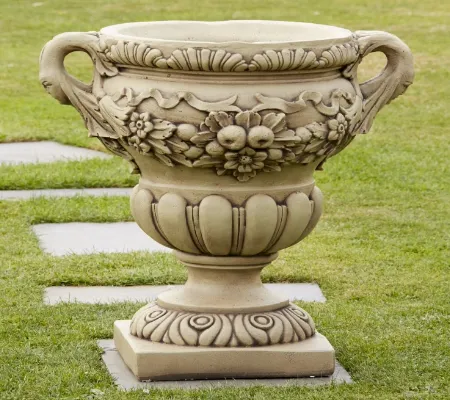 Libra Vase