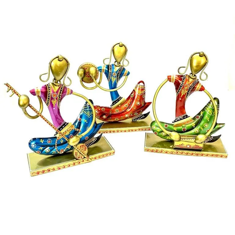 Musician Lady HandPainted Striking Colors Metal Novelty Exclusively At Tamrapatra