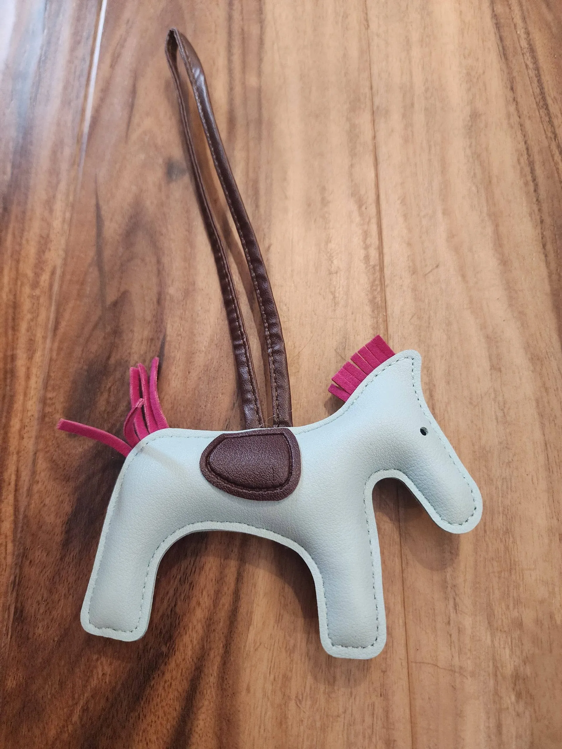 Pesazia Horse Key Ring