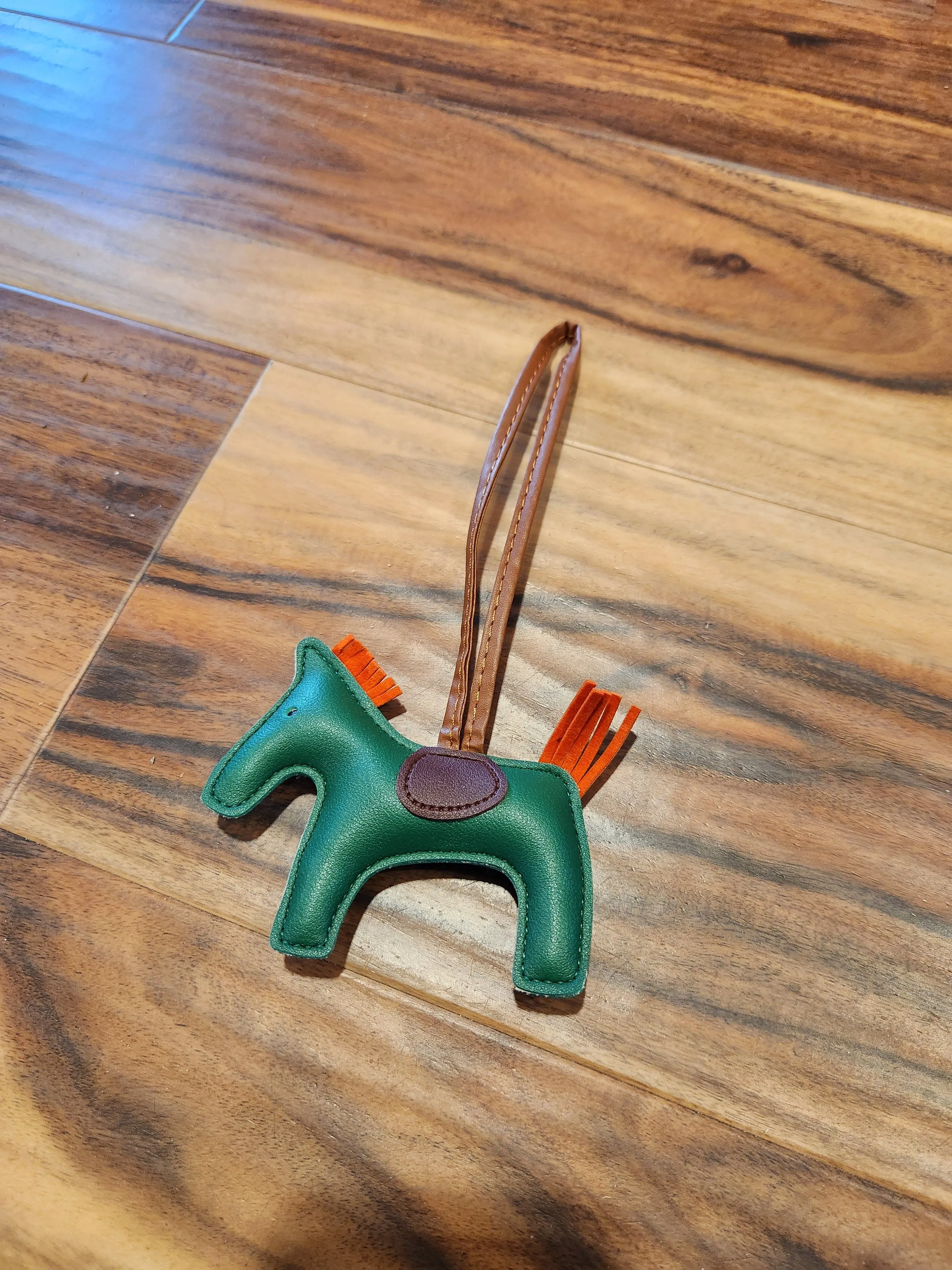 Pesazia Horse Key Ring