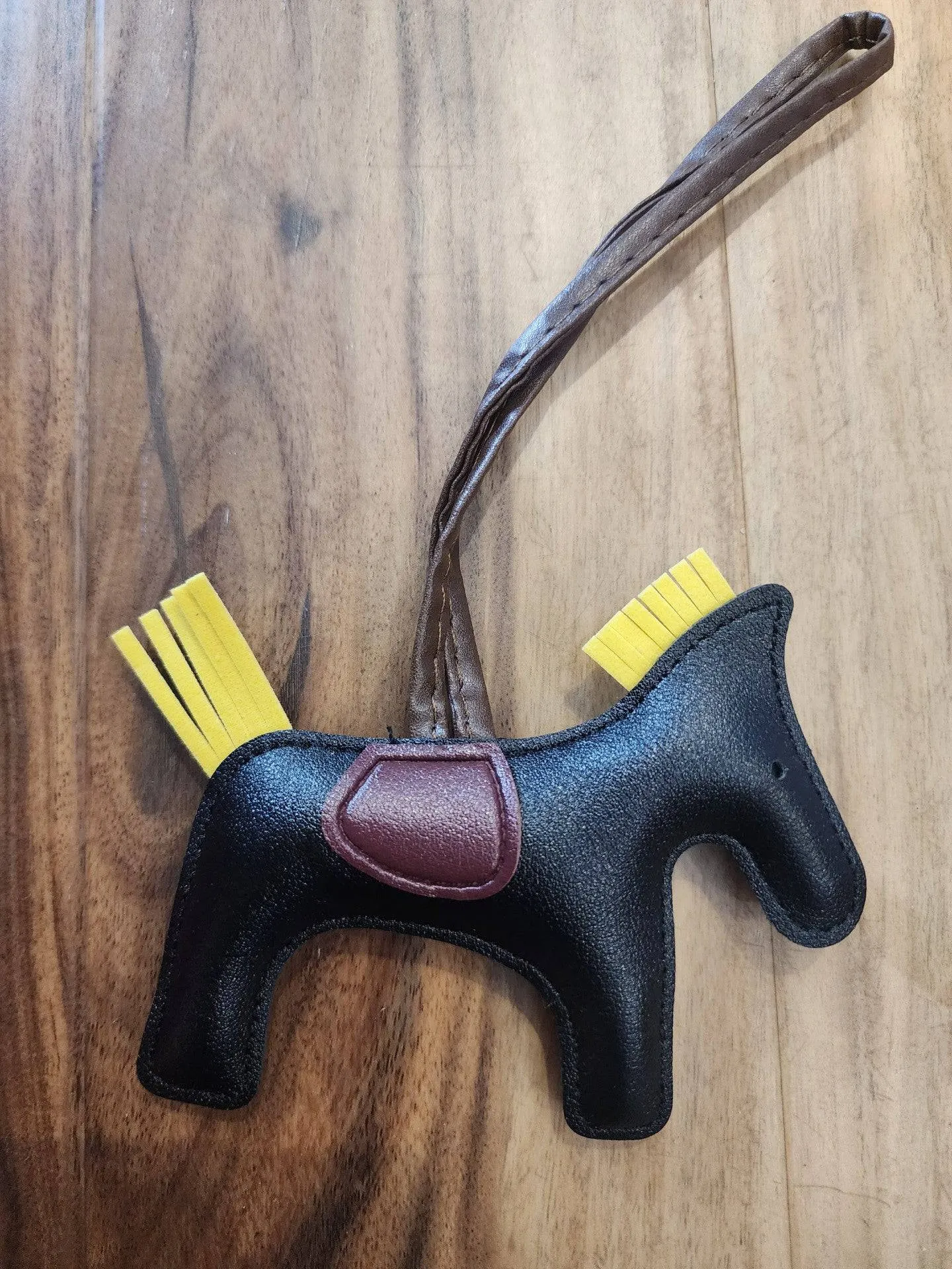 Pesazia Horse Key Ring