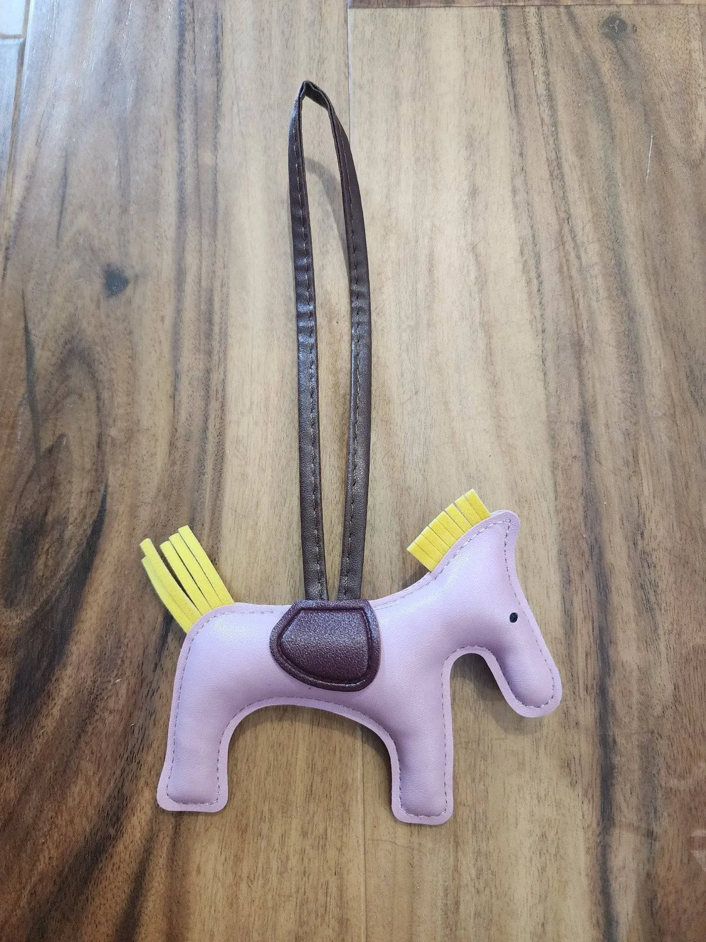 Pesazia Horse Key Ring