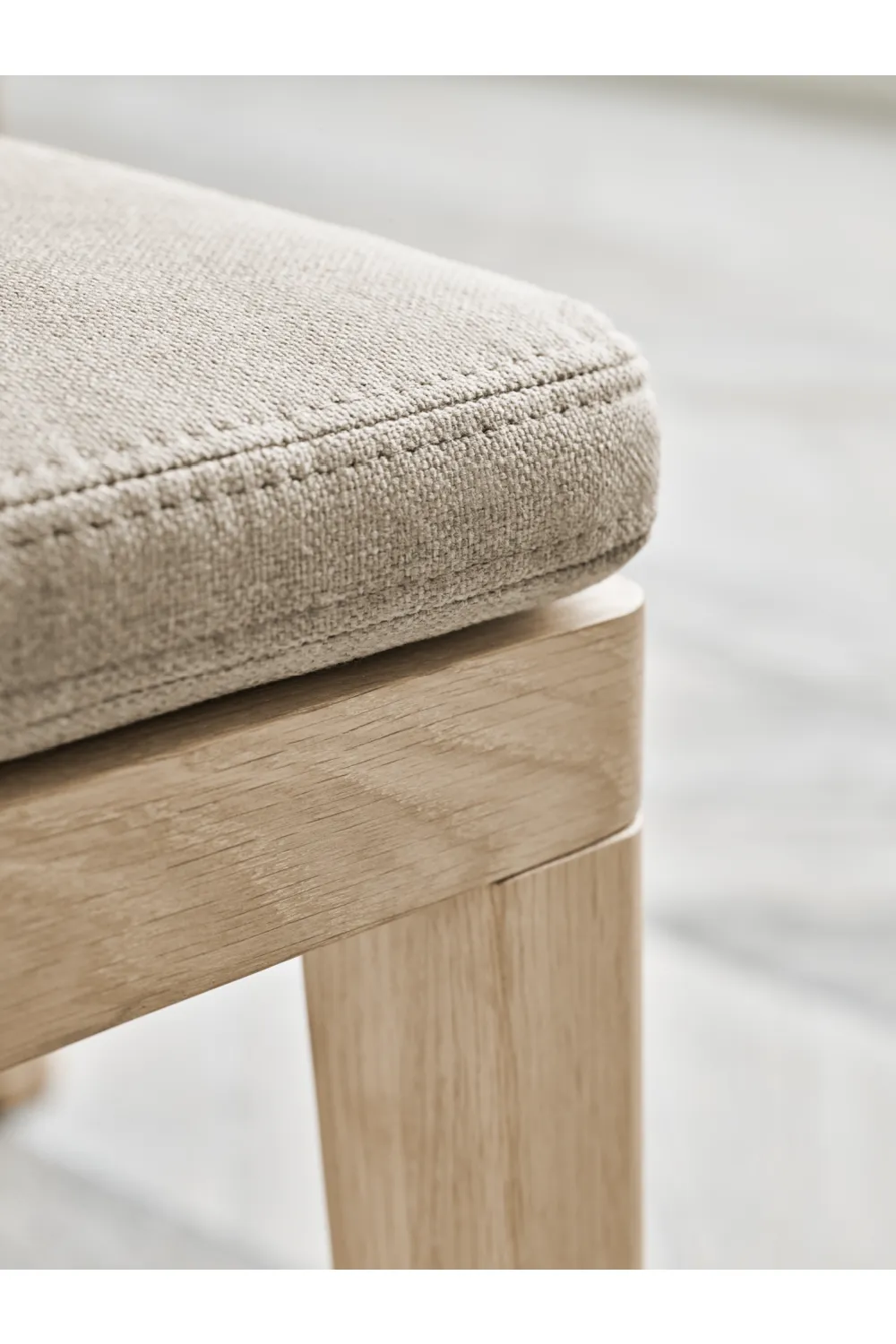 Scandinavian Oak Bench | Bolia Graceful