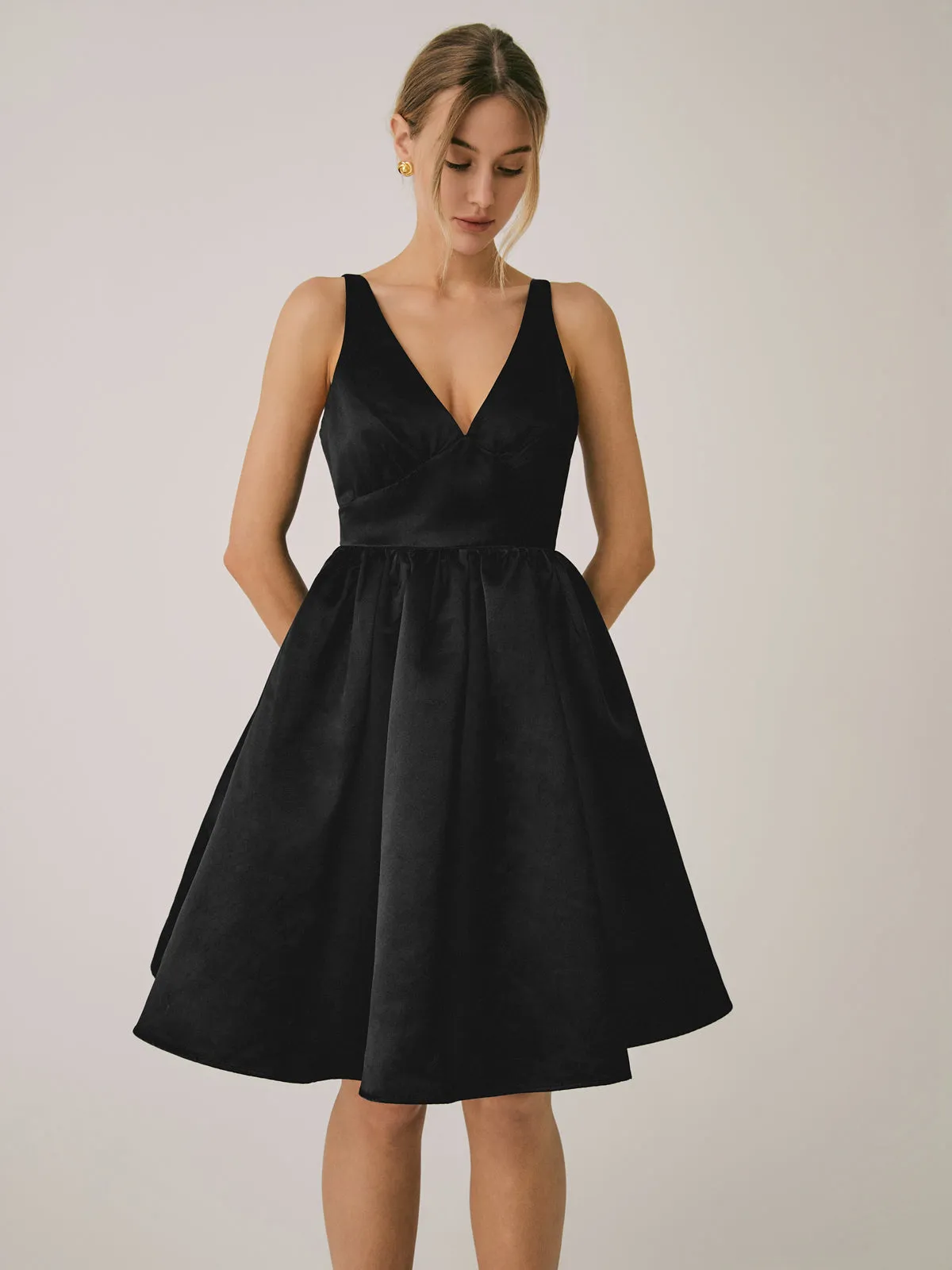 Solid V Graceful Neck Short Dress