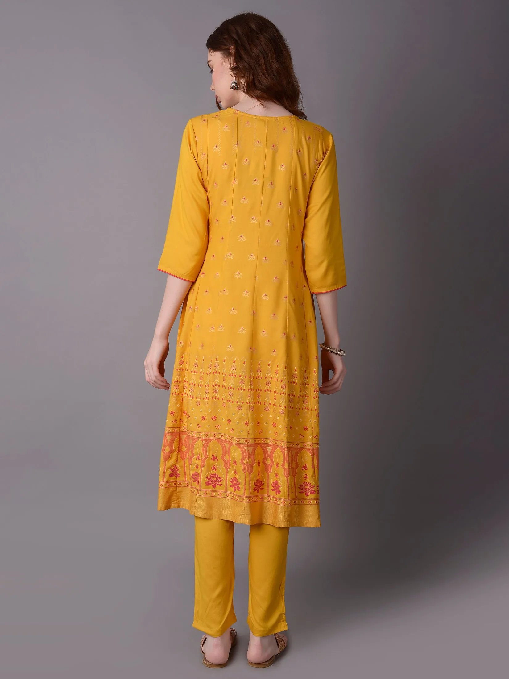 Women Mustard Ornamental Printed Kurta With Trouser